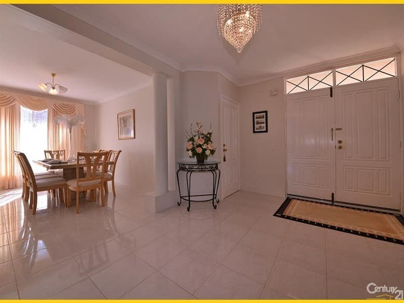 11 Marin Parade, Mindarie, WA, 6030, Mindarie - Thumbnail 2
