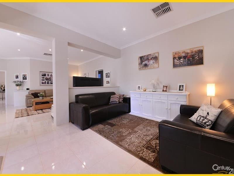 11 Marin Parade, Mindarie, WA, 6030, Mindarie - Thumbnail 7