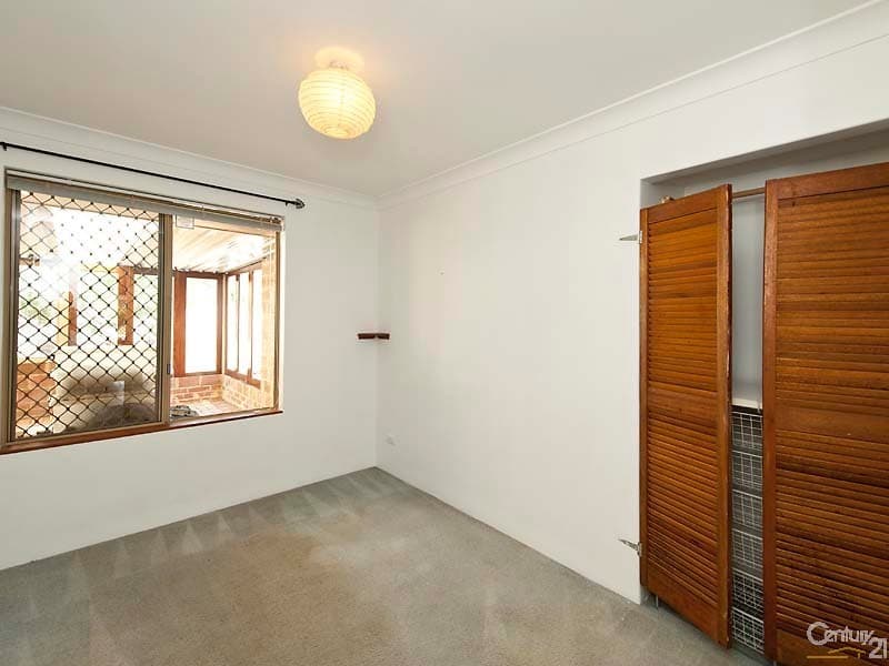 6 Holley Place, Marangaroo, WA, 6064, Marangaroo - Thumbnail 2