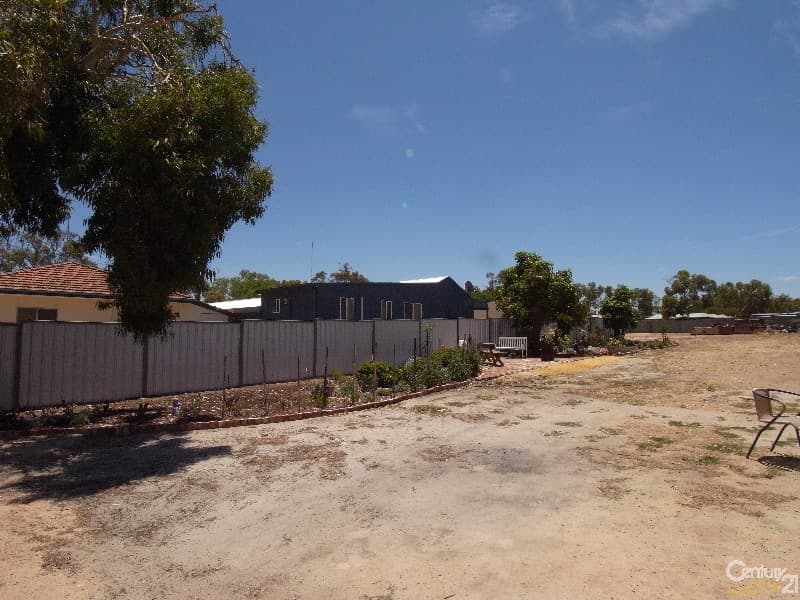14 Harrington Street, Calingiri, WA, 6569, Calingiri - Thumbnail 6