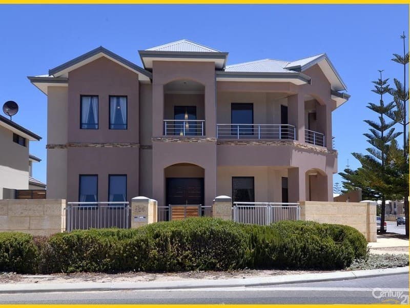 Waterview Drive, Dundowran Beach, Dundowran Beach - Image 1