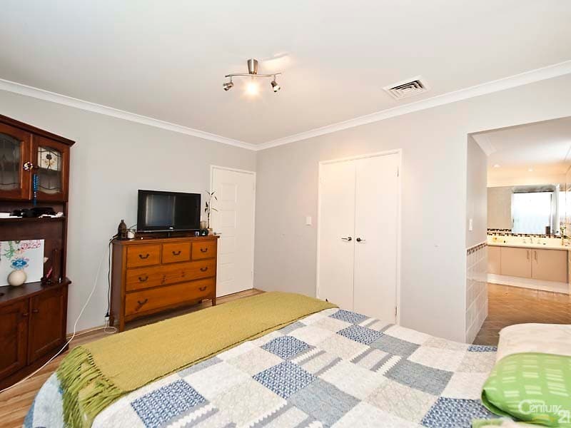 63 Seaside Ave, Yanchep, WA, 6035, Yanchep - Thumbnail 3