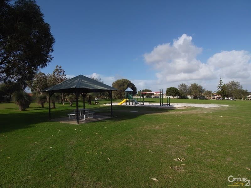16 Holyhead Green, Mindarie, WA, 6030, Mindarie - Thumbnail 4