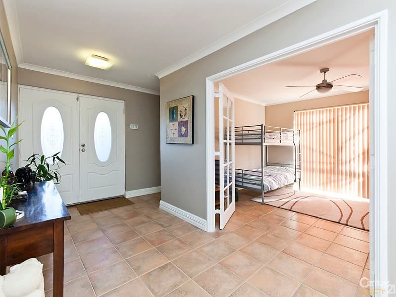 24 Holyhead Green, Mindarie, WA, 6030, Mindarie - Thumbnail 3