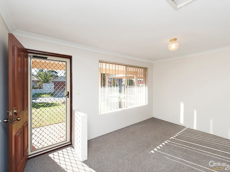 Unit 1, Ocean Keys Commercial Centre, 1868 Marmion Avenue, Clarkson, WA, 6030, Clarkson - Thumbnail 2