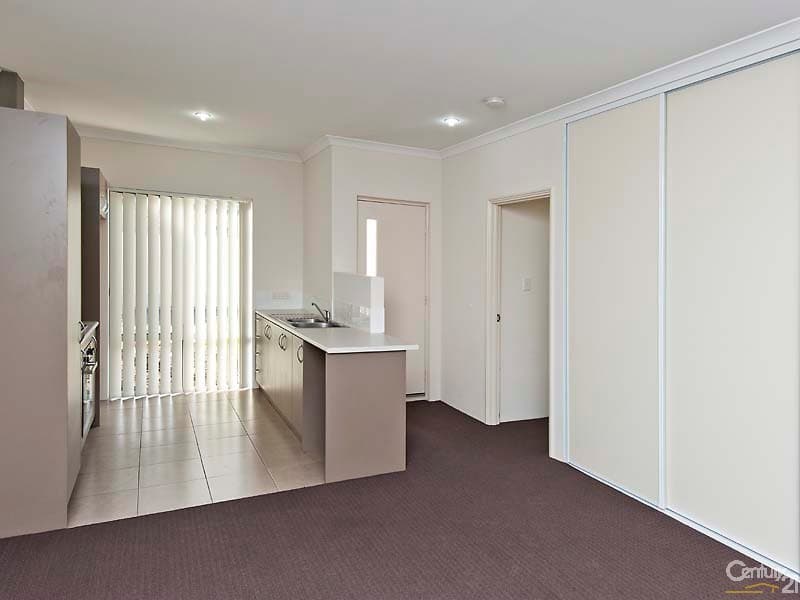Unit 1, Ocean Keys Commercial Centre, 1868 Marmion Avenue, Clarkson, WA, 6030, Currambine - Thumbnail 2