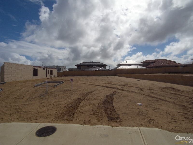 39 Calis Avenue, Iluka, WA, 6028, Iluka - Thumbnail 4
