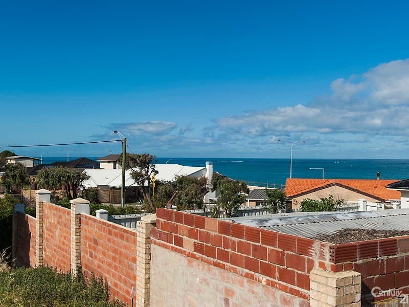 25 Hazel Avenue, Quinns Rocks, WA, 6030, Quinns Rocks - Thumbnail 6