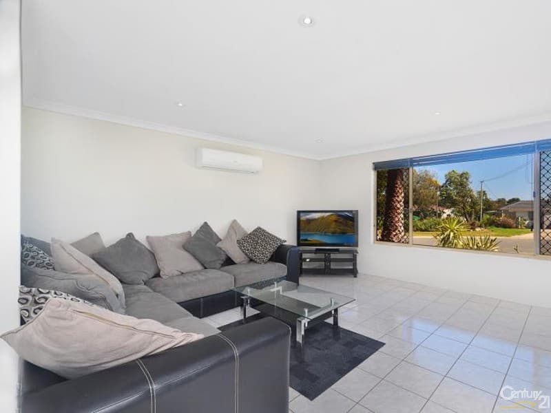 4 Preston Court, Two Rocks, WA, 6037, Two Rocks - Thumbnail 2