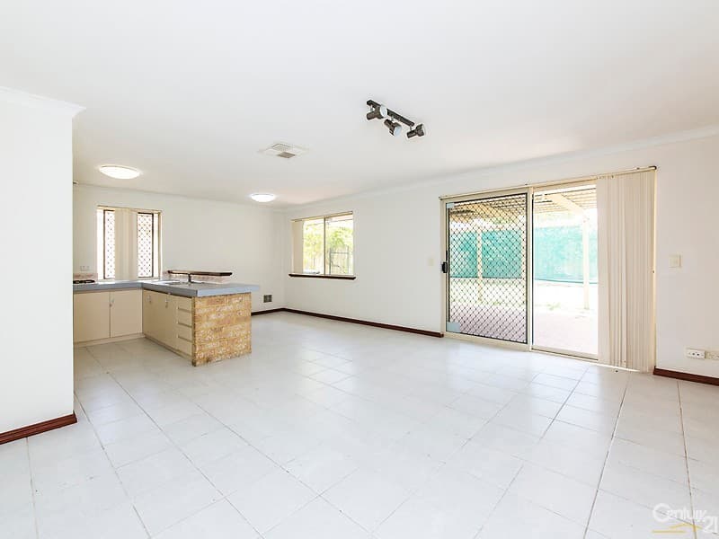 93 Dunmore Circuit, Merriwa, WA, 6030, Merriwa - Thumbnail 7