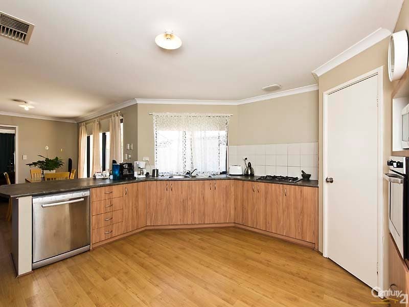 70 Keanefield Drive, Carramar, WA, 6031, Carramar - Thumbnail 8