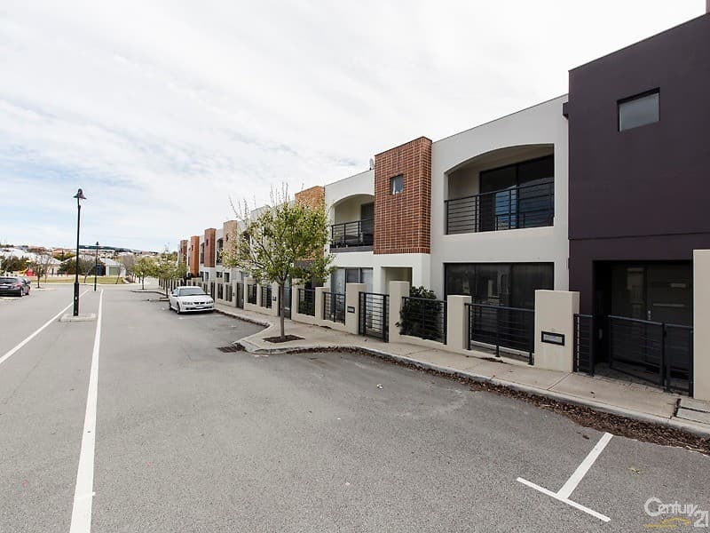 79 Wattle Street, Cranbrook, QLD, 4814, Cranbrook - Thumbnail 2
