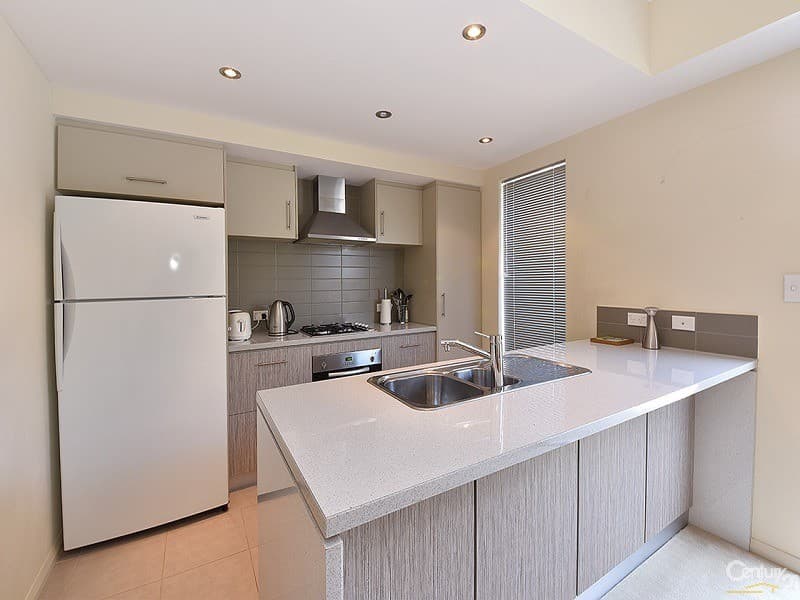 15 Eveleigh Boulevard, Clarkson, WA, 6030, Clarkson - Thumbnail 6