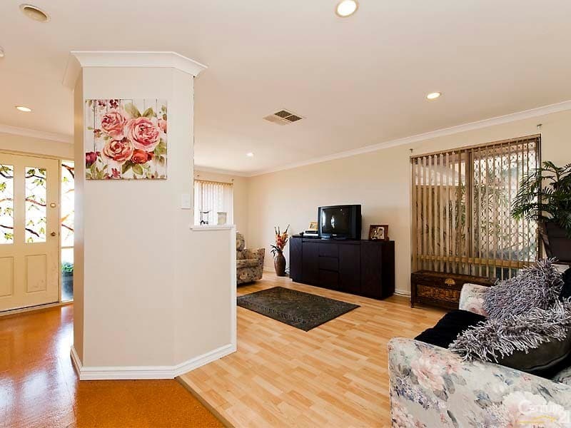 21 Magenta Rise, Clarkson, WA, 6030, Clarkson - Thumbnail 3