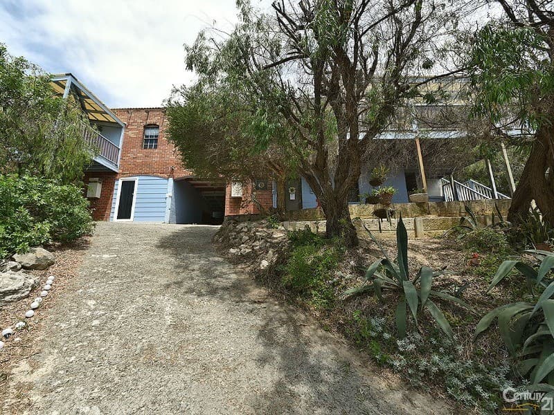 48 Hazel Avenue, Quinns Rocks, WA, 6030, Quinns Rocks - Thumbnail 2