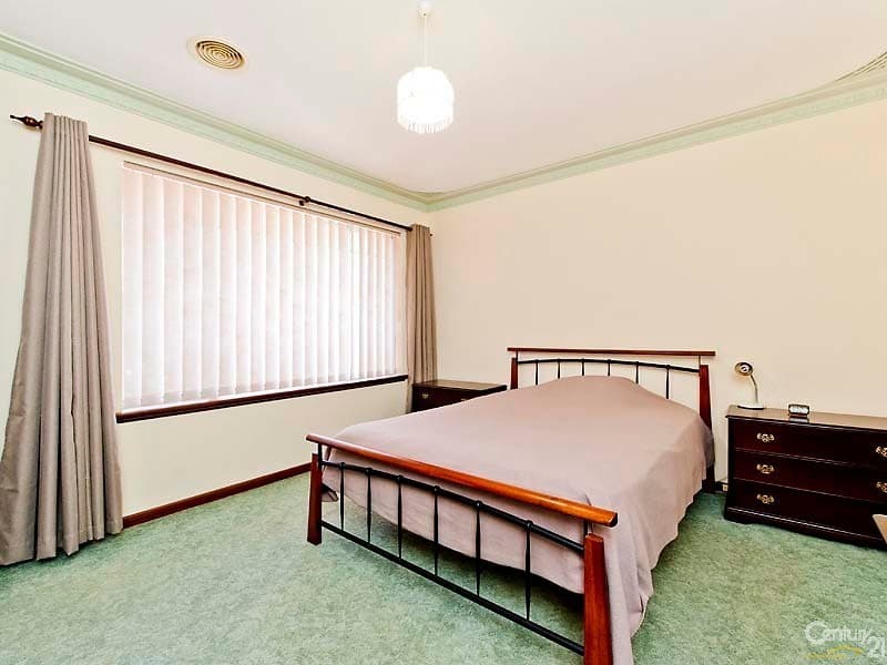 19 Bamboore Crescent, Wanneroo, WA, 6065, Wanneroo - Thumbnail 4