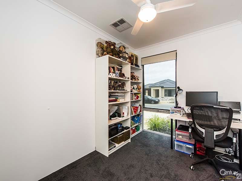 18 Makassar Way, Clarkson, WA, 6030, Clarkson - Thumbnail 2