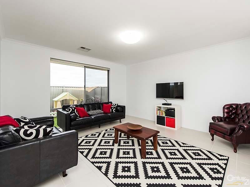 18 Makassar Way, Clarkson, WA, 6030, Clarkson - Thumbnail 7