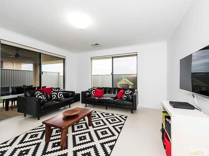 18 Makassar Way, Clarkson, WA, 6030, Clarkson - Thumbnail 8