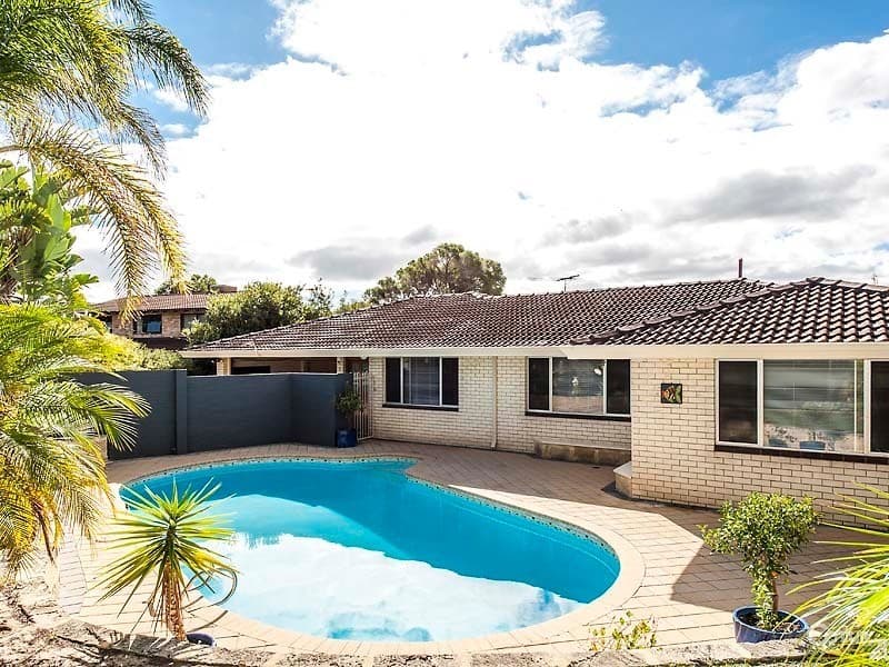 30 Colgrave Way, Duncraig, WA, 6023, Duncraig - Thumbnail 2