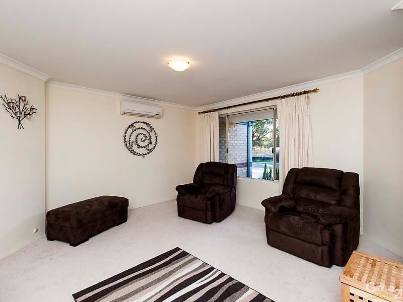 17 Durrington Glade, Clarkson, WA, 6030, Clarkson - Thumbnail 3