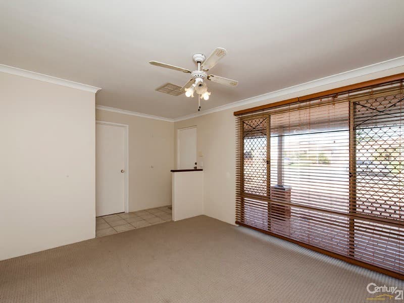 22 Longridge Rise, Quinns Rocks, WA, 6030, Quinns Rocks - Thumbnail 2