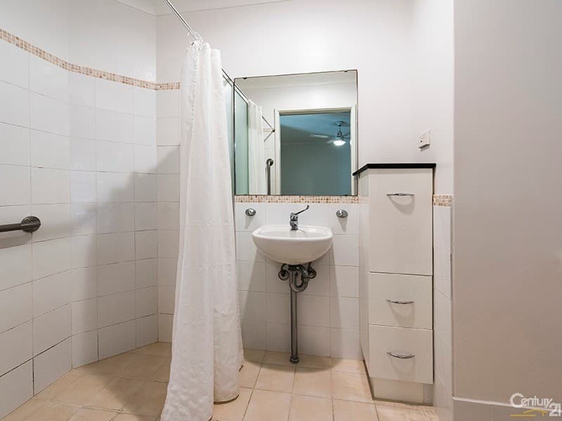 8 Waterside Crescent, Gwelup, WA, 6018, Gwelup - Thumbnail 8