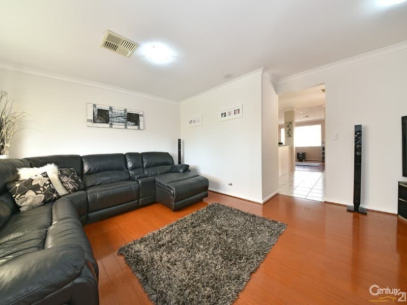 34 Crestridge Crescent, Oxenford, QLD, 4210, Oxenford - Thumbnail 7