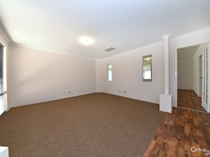 37 Tamarama Crescent, Clarkson, WA, 6030, Clarkson - Thumbnail 3