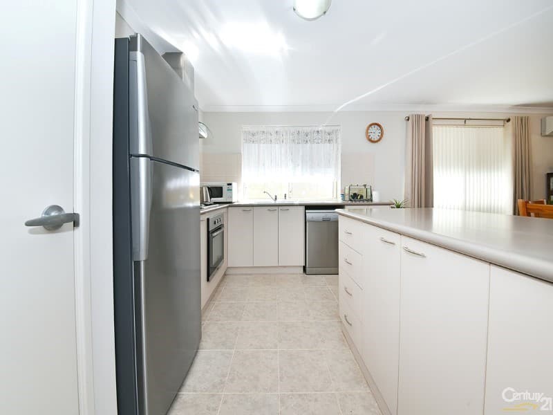 134 Lindsay Beach Boulevard, Yanchep, WA, 6035, Yanchep - Thumbnail 6