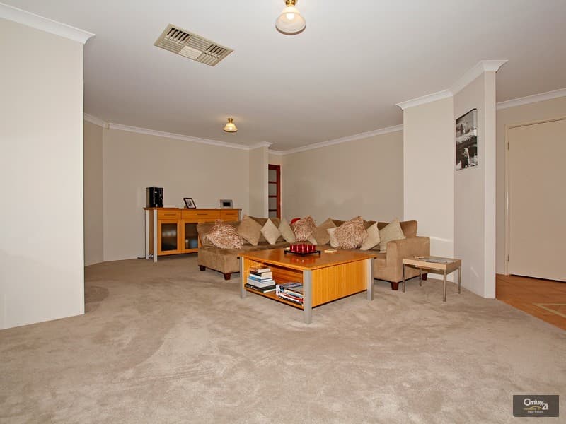 11 De Crillion Way, Currambine, WA, 6028, Currambine - Thumbnail 6
