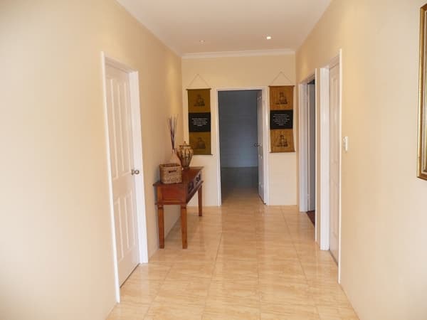 2 Buna Street, Morwell VIC 3840, Morwell - Thumbnail 2