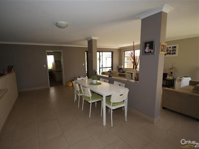 20/61 Rockingham Beach Road, Rockingham, WA, 6168, Baldivis - Thumbnail 4