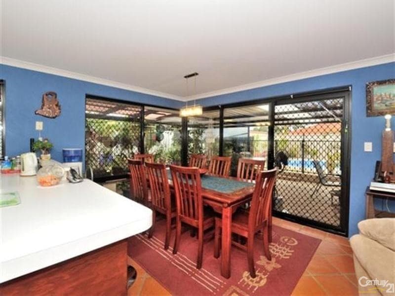 20/61 Rockingham Beach Road, Rockingham, WA, 6168, Warnbro - Thumbnail 3