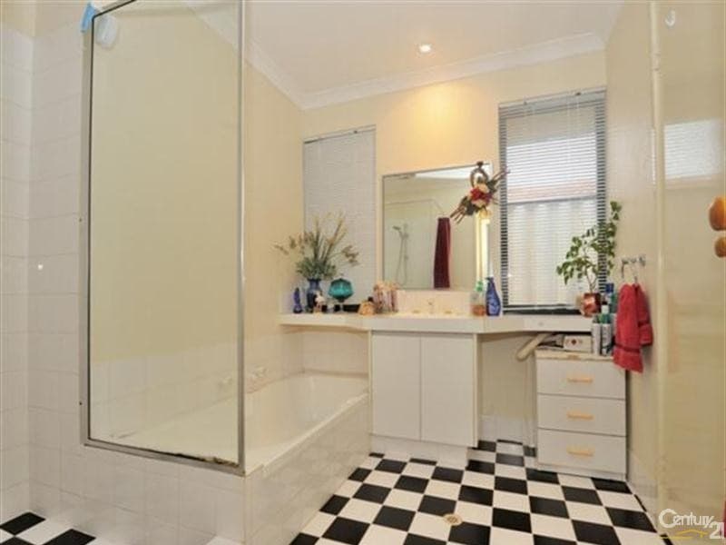 20/61 Rockingham Beach Road, Rockingham, WA, 6168, Warnbro - Thumbnail 6