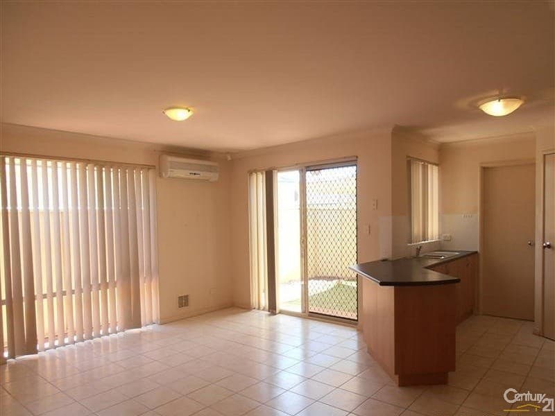 20/61 Rockingham Beach Road, Rockingham, WA, 6168, Port Kennedy - Thumbnail 4