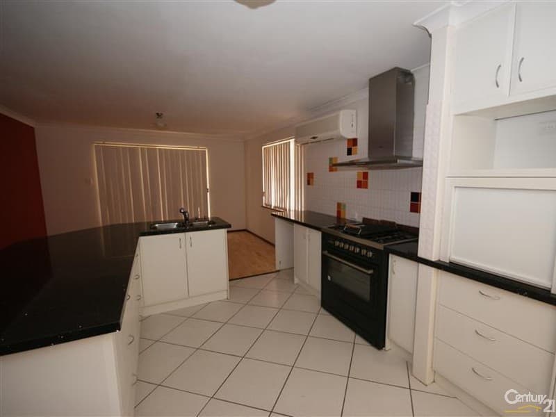 20/61 Rockingham Beach Road, Rockingham, WA, 6168, Safety Bay - Thumbnail 2