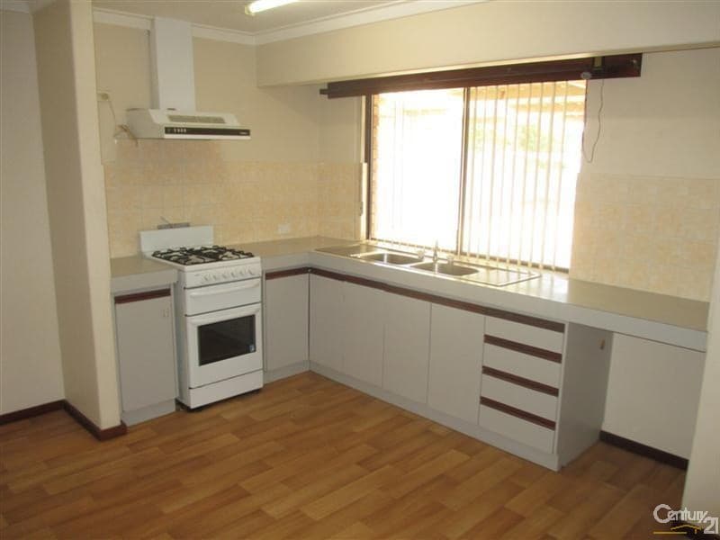 20/61 Rockingham Beach Road, Rockingham, WA, 6168, Waikiki - Thumbnail 2
