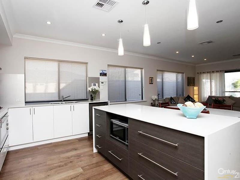 20/61 Rockingham Beach Road, Rockingham, WA, 6168, Shoalwater - Thumbnail 5