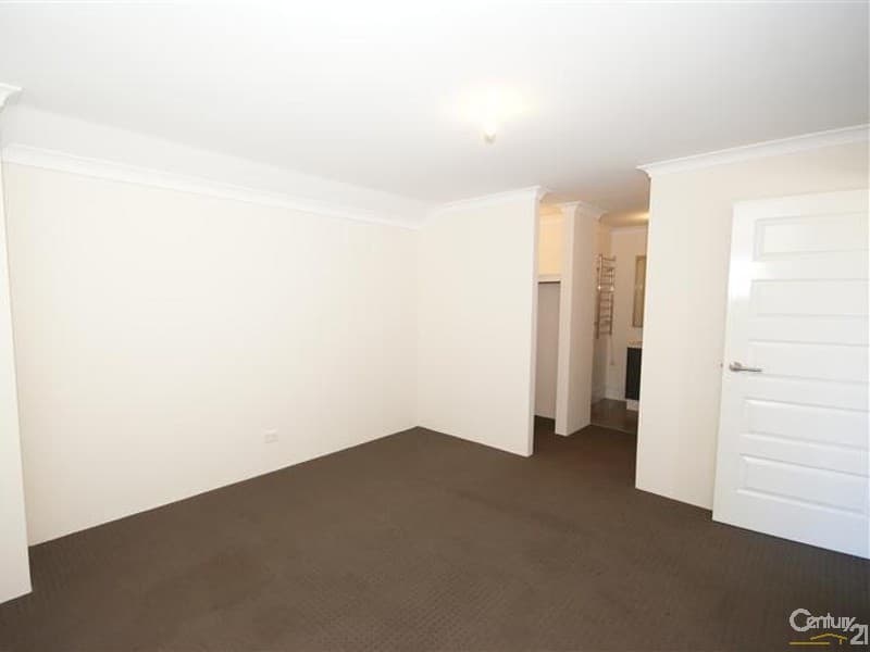 20/61 Rockingham Beach Road, Rockingham, WA, 6168, Bertram - Thumbnail 5
