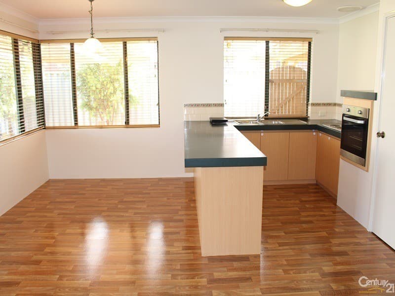 20/61 Rockingham Beach Road, Rockingham, WA, 6168, Waikiki - Thumbnail 2