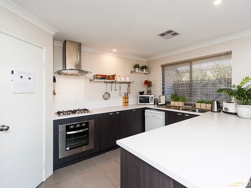 20/61 Rockingham Beach Road, Rockingham, WA, 6168, Baldivis - Thumbnail 4