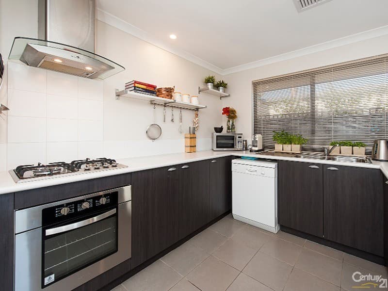20/61 Rockingham Beach Road, Rockingham, WA, 6168, Baldivis - Thumbnail 3