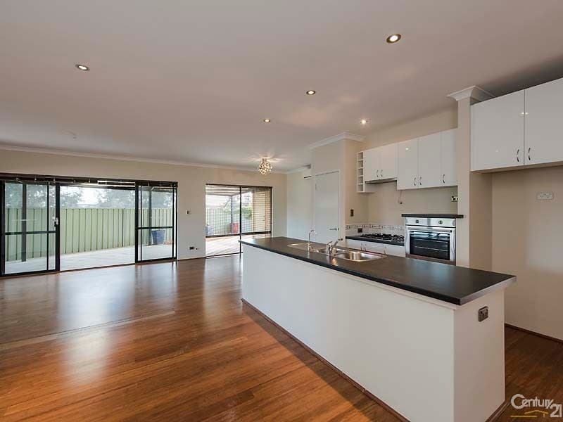 20/61 Rockingham Beach Road, Rockingham, WA, 6168, Baldivis - Thumbnail 4