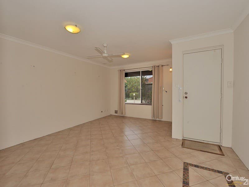 19/12 McNicholl Street, Rockingham, WA, 6168, Glen Waverley - Thumbnail 4
