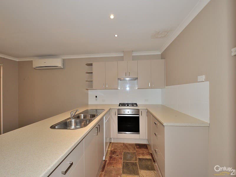 10/12 McNicholl Street, Rockingham, WA, 6168, Rockingham - Thumbnail 2