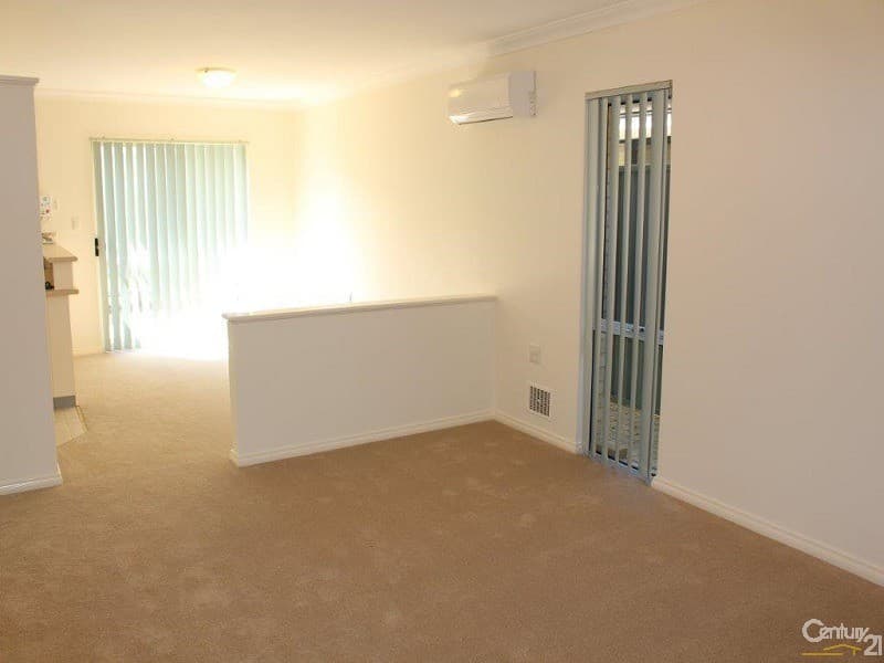 20/61 Rockingham Beach Road, Rockingham, WA, 6168, Port Kennedy - Thumbnail 3