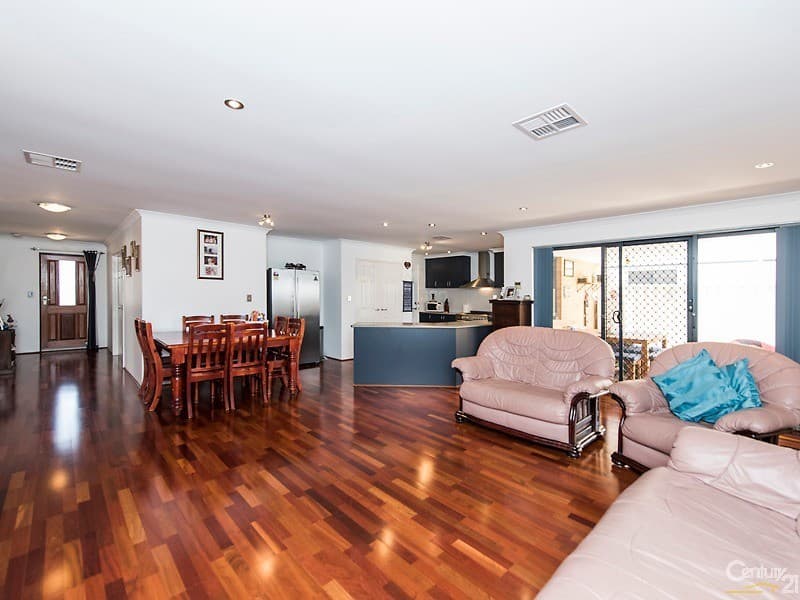 20/61 Rockingham Beach Road, Rockingham, WA, 6168, Shoalwater - Thumbnail 3