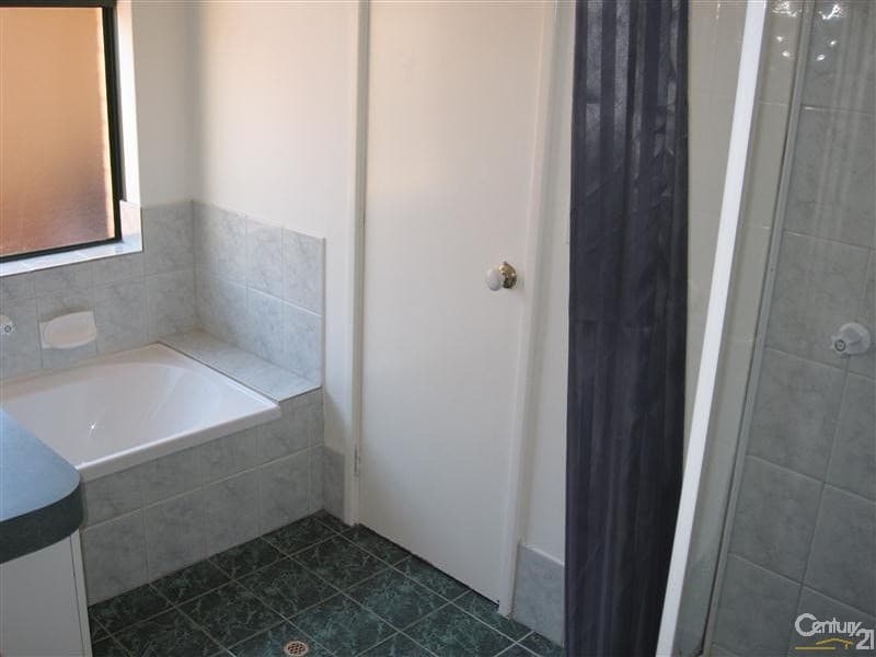 16/87-89 Fairview Drive, Waikiki - Thumbnail 6