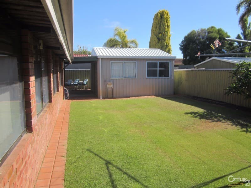 20/61 Rockingham Beach Road, Rockingham, WA, 6168, Cooloongup - Thumbnail 3